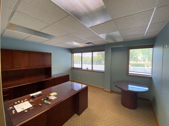 6418 Lima Rd, Fort Wayne, IN 46818
